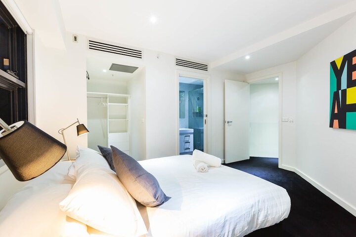 Room 7 of 22