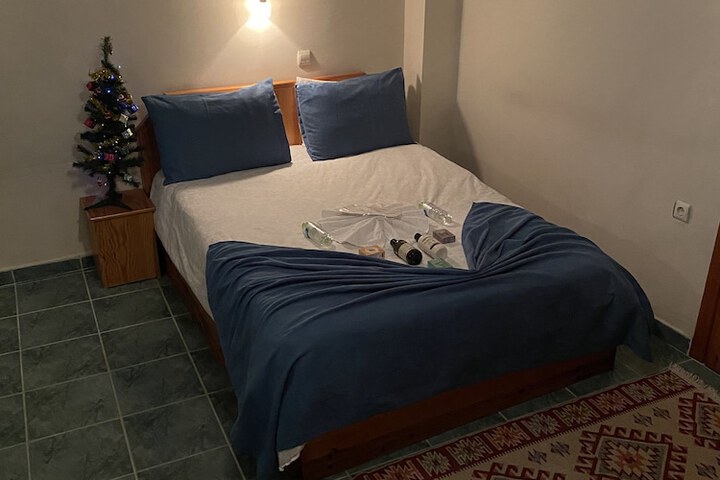 Room 3 of 21
