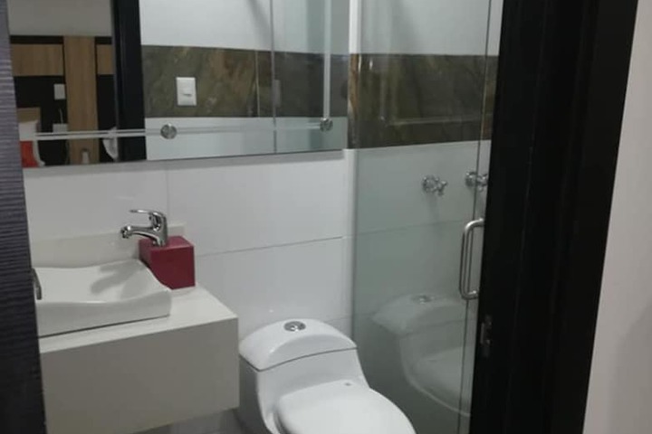 Room 16 of 21