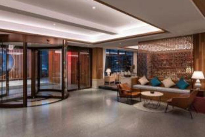 Suzhou Seclusive Tianpingshan Cultural Resort Hotel