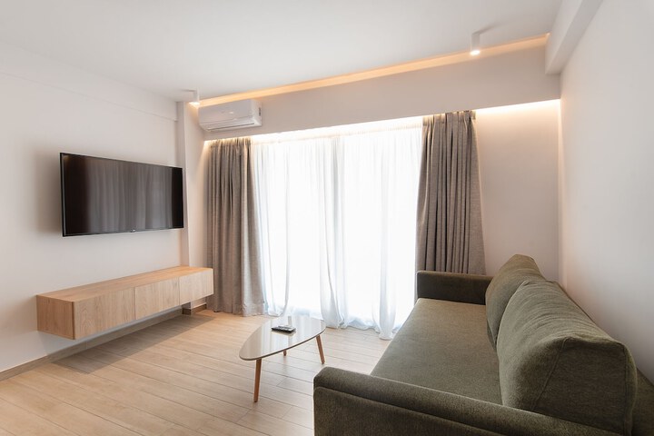 Room 68 of 106