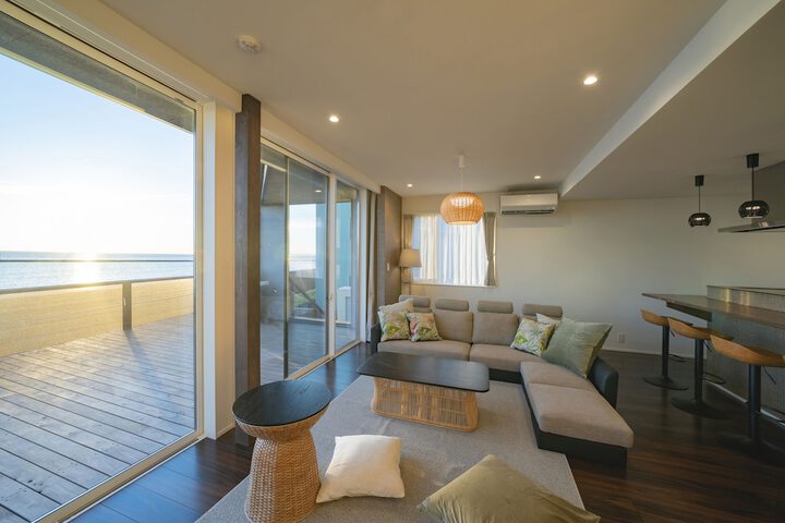 Room 4 of 53