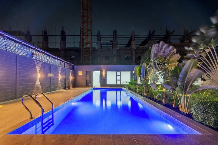 Pool 28 of 37