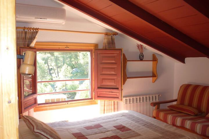 Room 18 of 18