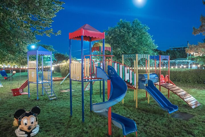 Childrens Activities 61 of 95