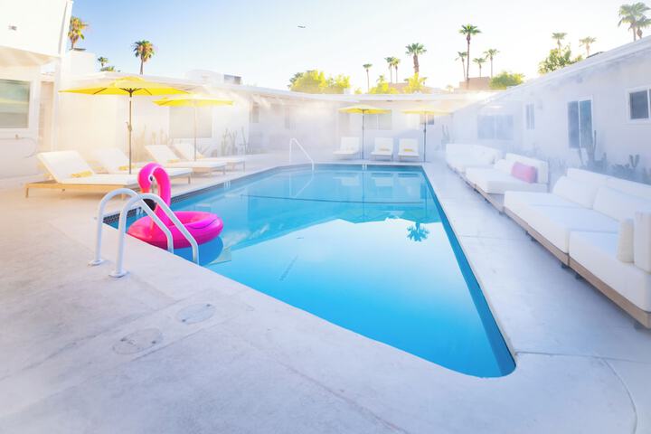 Pool 54 of 68