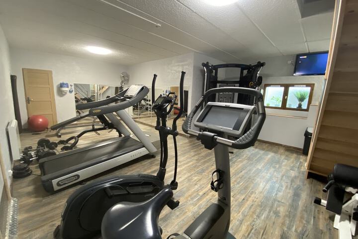 Health and Fitness 38 of 54