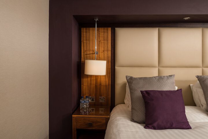 Room 14 of 67