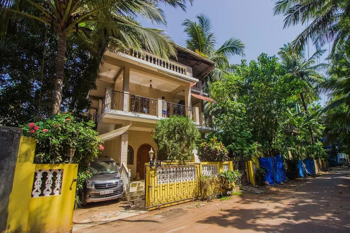 OYO 12836 Home Peaceful 2BHK Taleigao