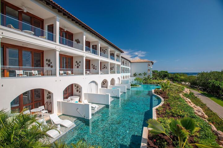 Hotel 138 of 143