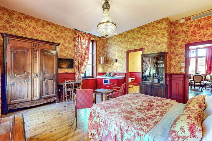 Room 26 of 139