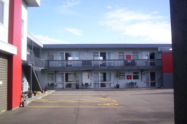 Hotel 24 of 27