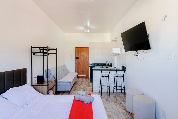 Room 7 of 27