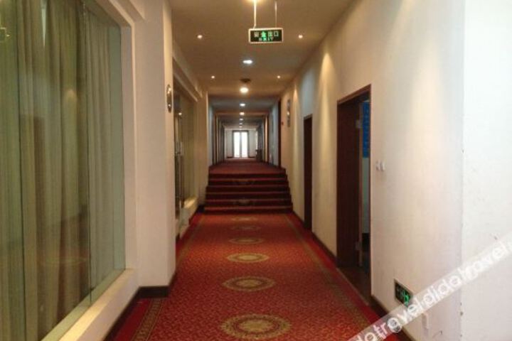 Hotel Interior 16 of 25