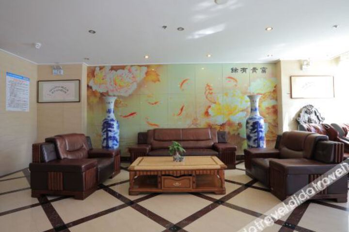 Hotel Interior 9 of 14