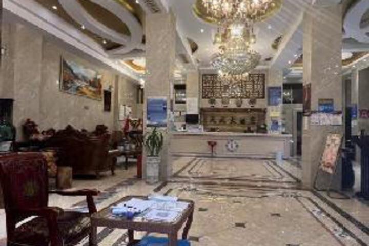 Zhenxiong Tiancheng Hotel