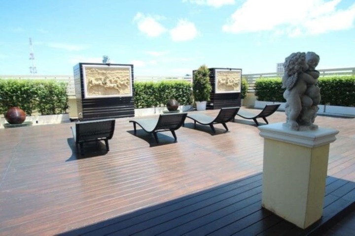 Hotel Exterior 57 of 62