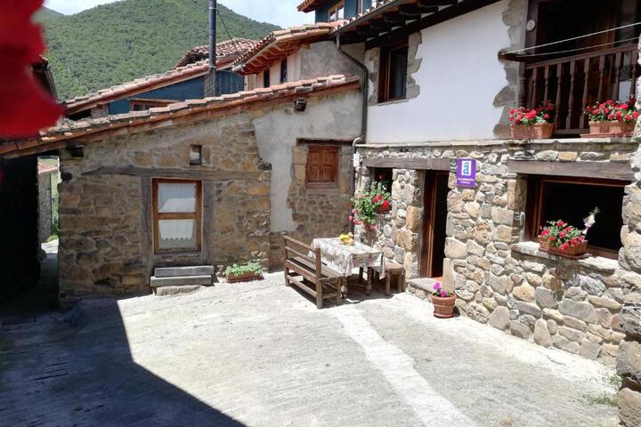 Casas Rurales La Casuca
