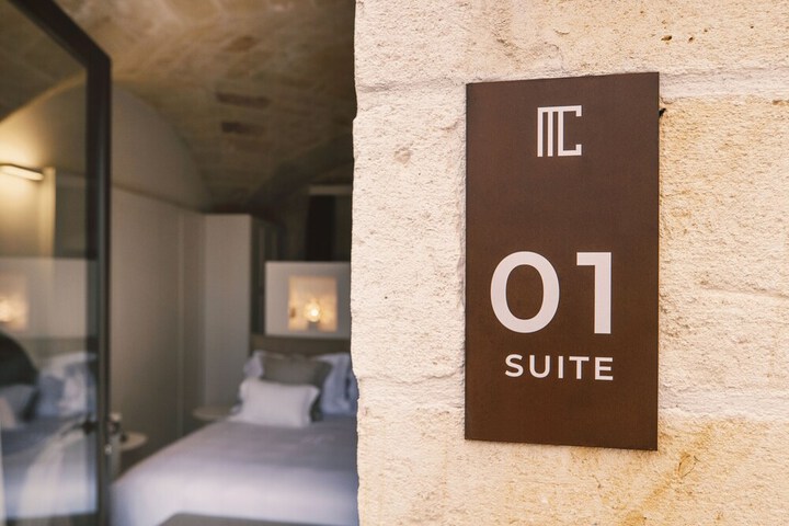 Hotel 87 of 104