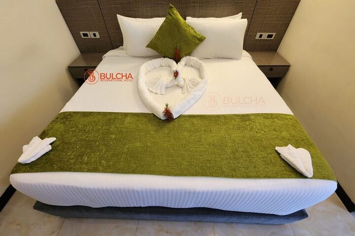 Room 5 of 22