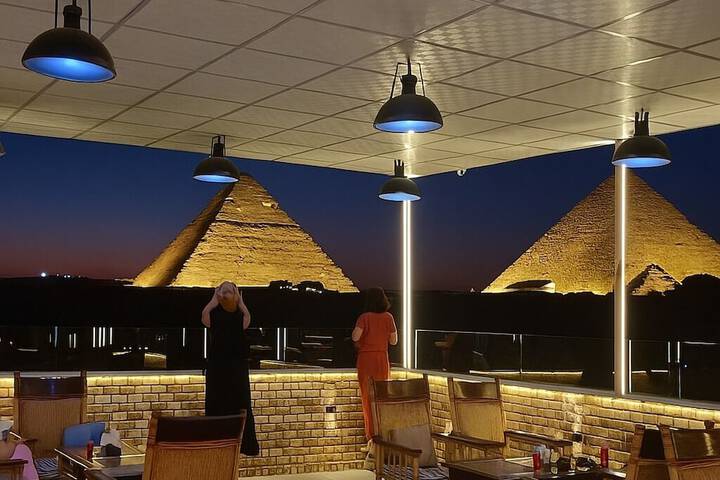Nefri Pyramids Hotel