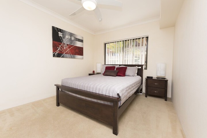 Room 3 of 9