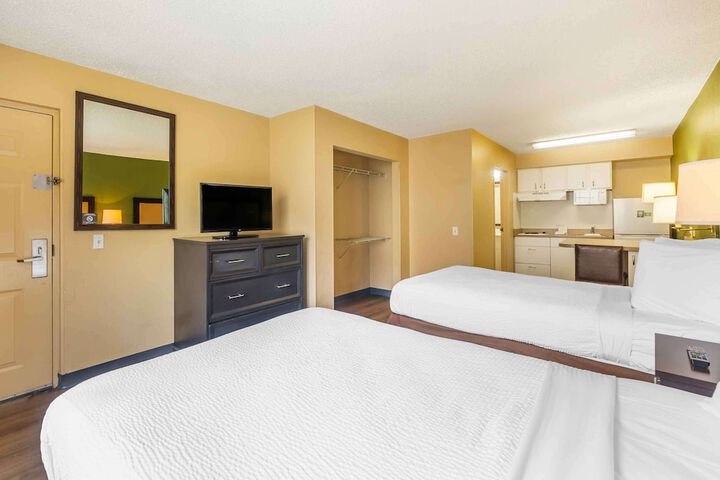 Studio 2 Double Beds (4 of 7)