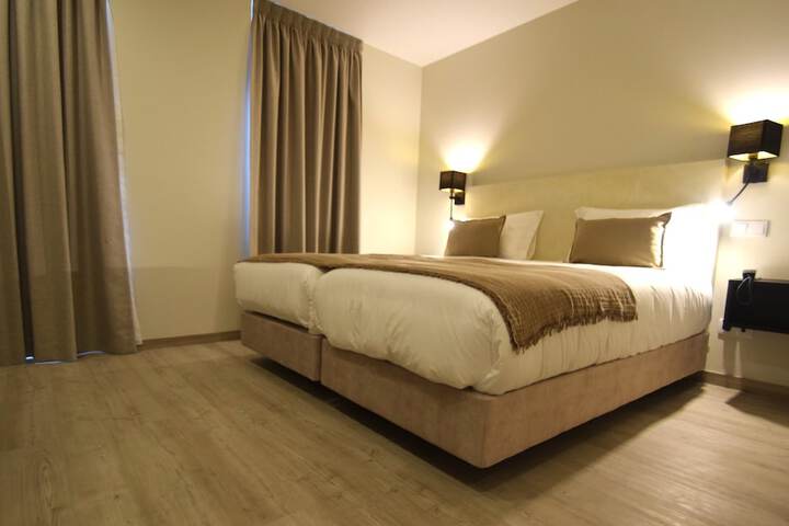 Room 4 of 21