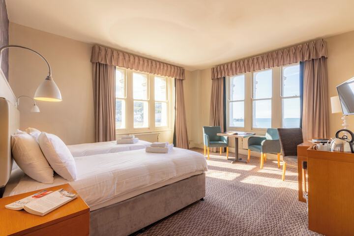 Room 30 of 58