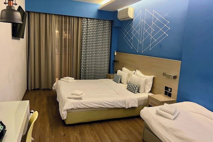 Room 38 of 98