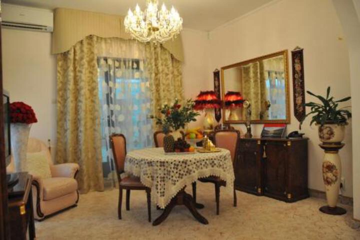 Suite 40 of 42