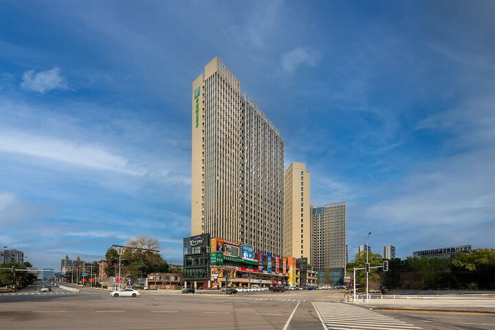 Hotel 49 of 49