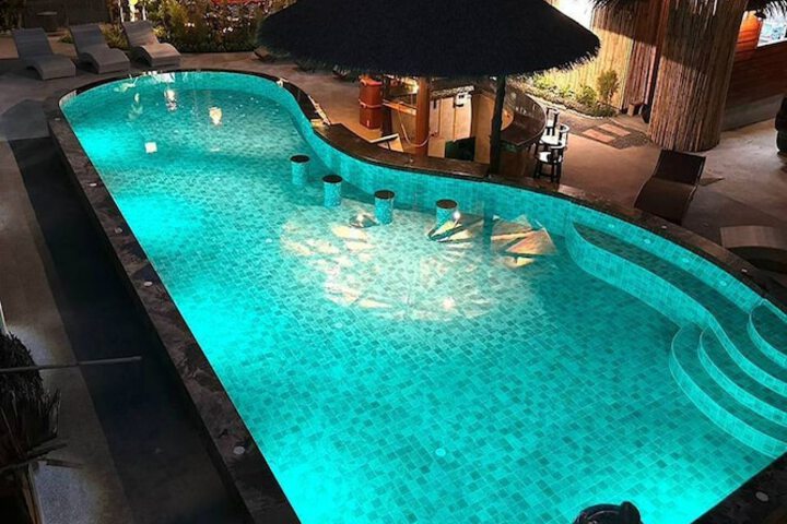 Pool 42 of 53