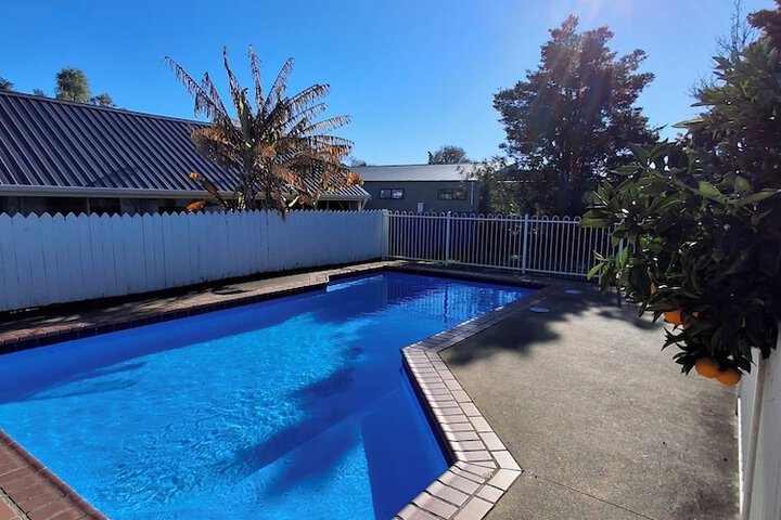 Pool 13 of 13