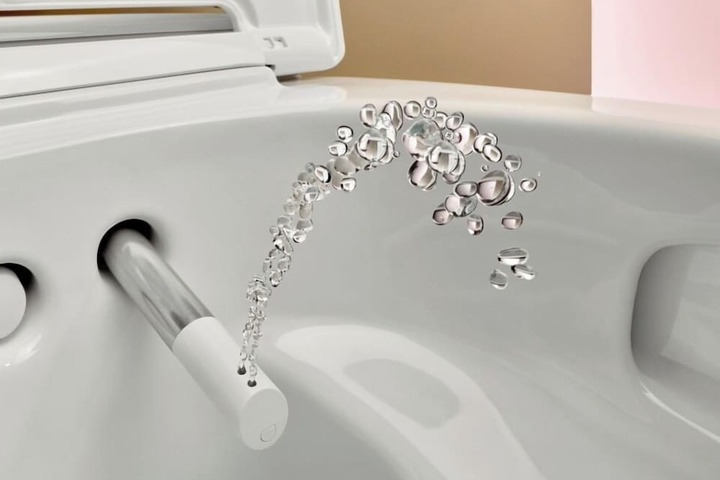 Room 52 of 102