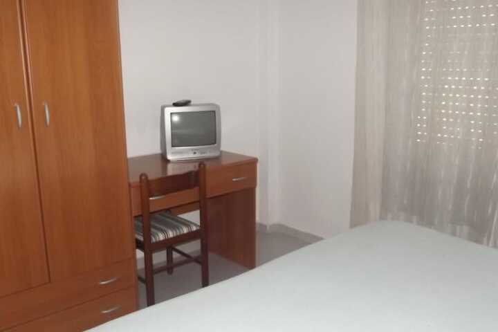 Room 11 of 43