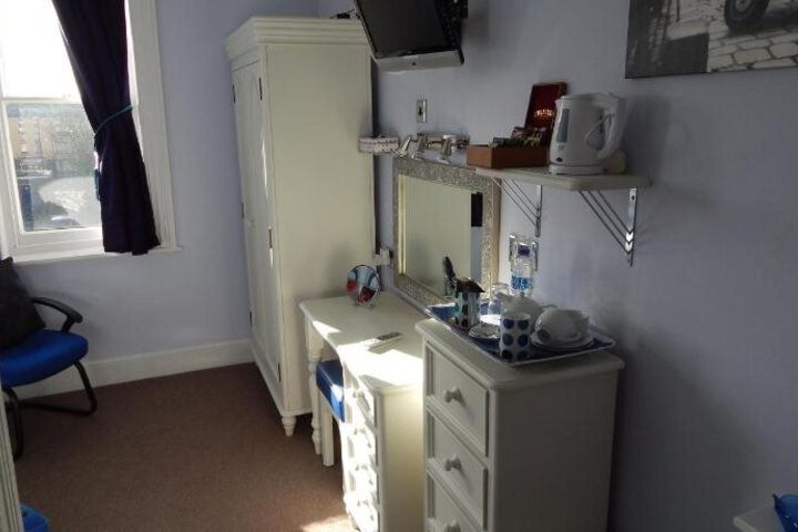 Photo 18