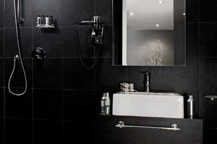 Bathroom Interior Photo