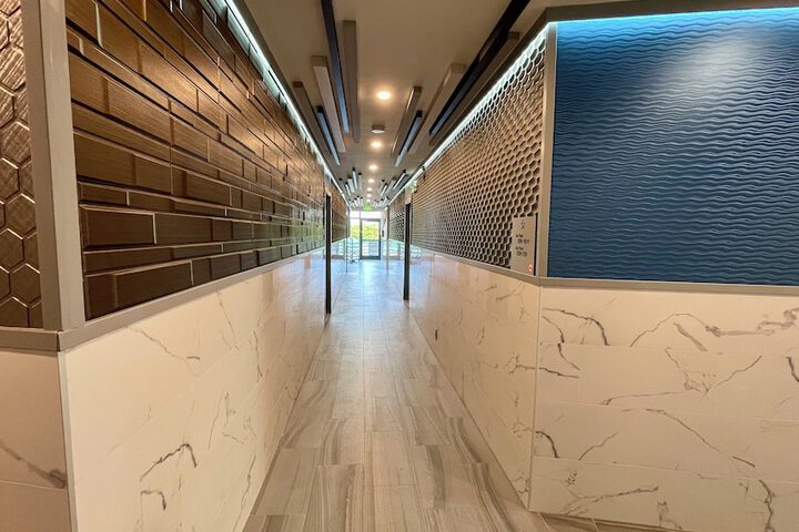 Ballroom/Hall 65 of 89