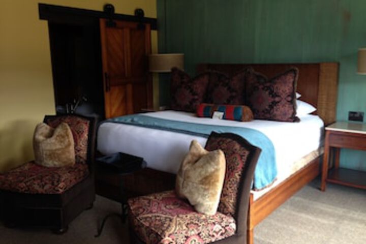 Room 6 of 64