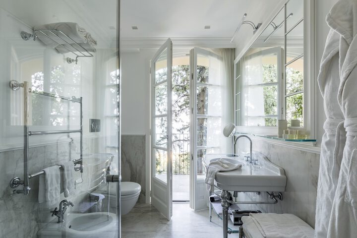 Bath Interior