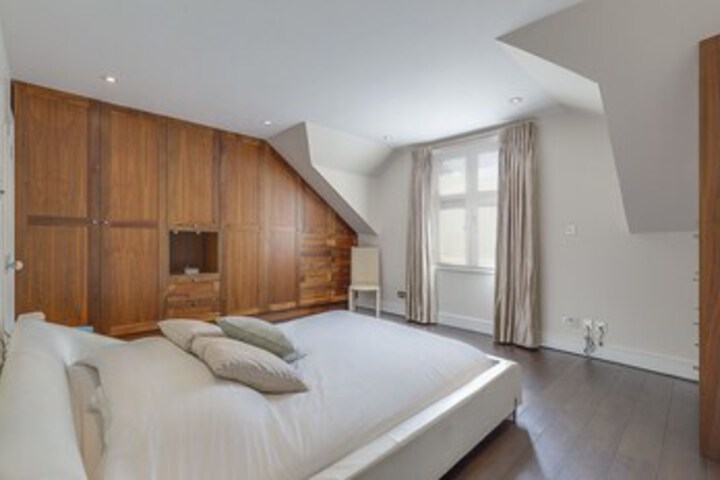 Room 19 of 23