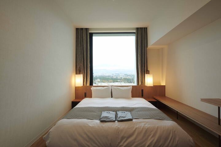 Room 7 of 78