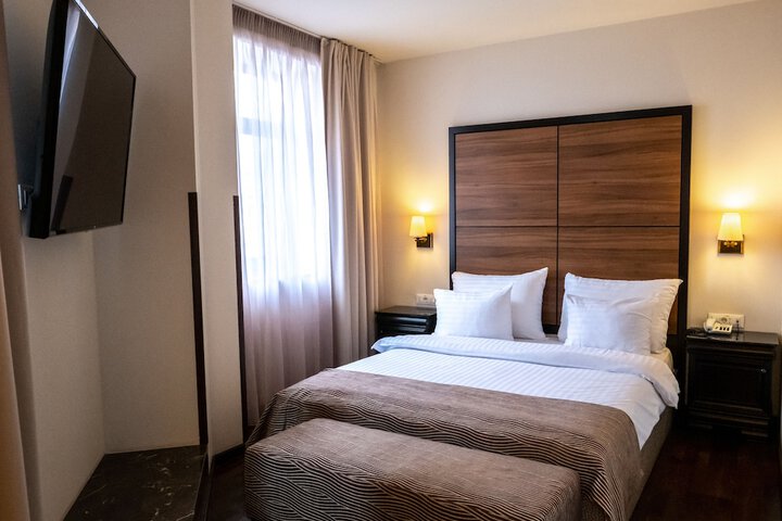 Room 39 of 102