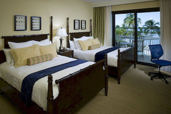 Room 34 of 101
