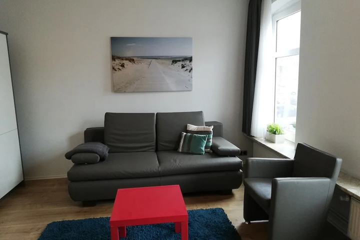 Room 11 of 20