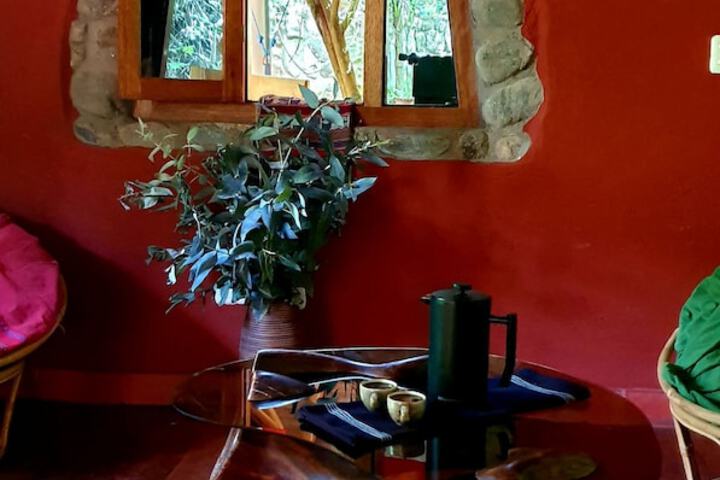 Dining 48 of 68