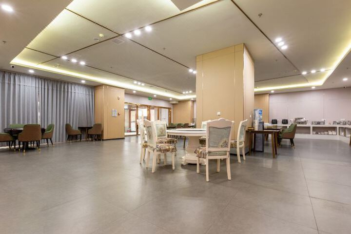 Shumian Hotel (Medical College Times Tianjie Branch)(艺龙安云酒店(遵义医科大学附属医院时代天街店))