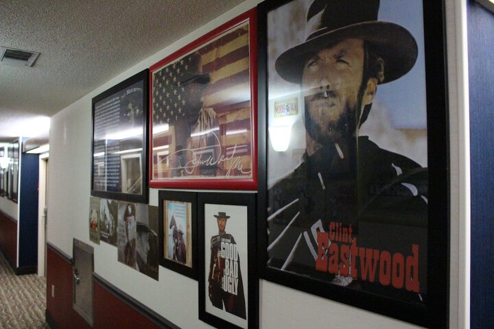 Ballroom/Hall 48 of 63