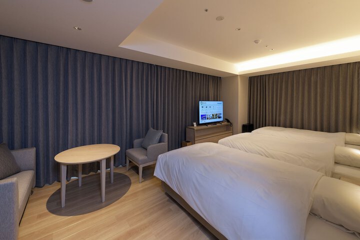 Room 45 of 121